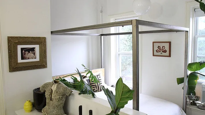Rented by Nooklyn NYC LLC | media 18