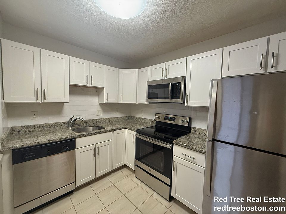 1st image of 279 Grove St #6