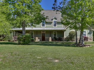 9022 Navigation Cir, Montgomery, TX 77316