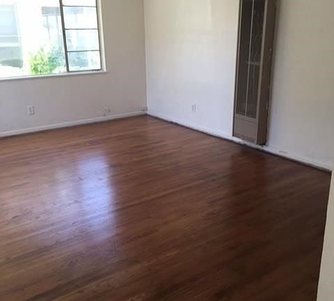 4th image of 226 E Prospect St #226