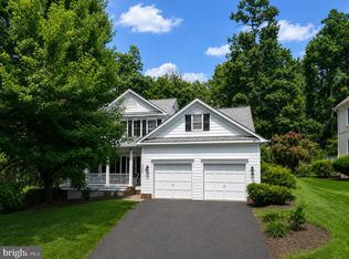 8050 Amsterdam Ct, Gainesville, VA 20155