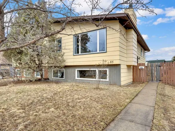 85 W Northey Ave, Red Deer, AB T4P 2A3