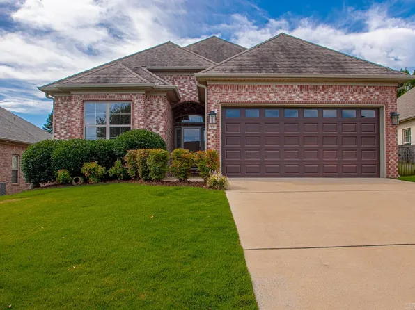 15 Meadow View Dr, Little Rock, AR 72223