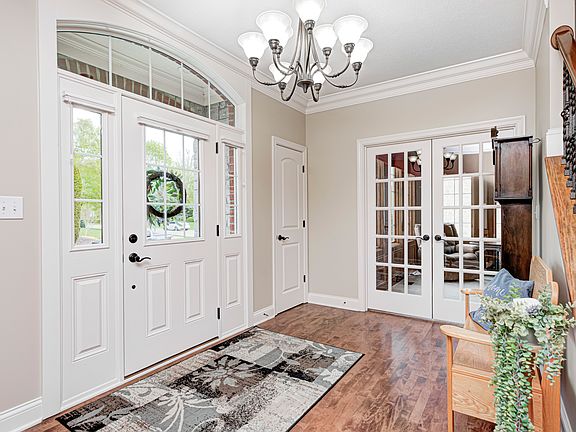 2nd image of 7653 Carriage House Way