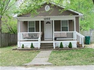 1202 Green St, Harrisonville, MO 64701