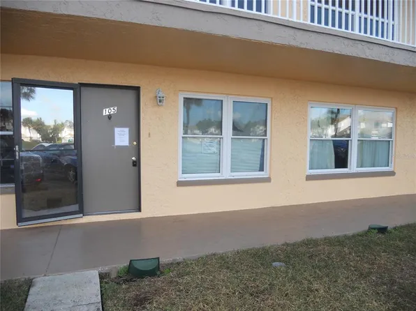 6400 46th Ave N APT 105, Kenneth City, FL 33709