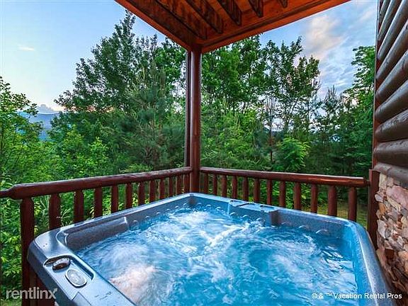The ultimate luxury: an outdoor hot tub