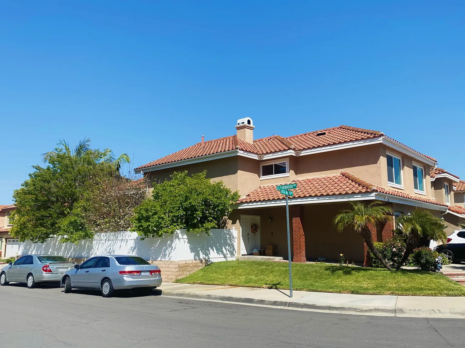 2302 Vista Moora Ave — Photo 3