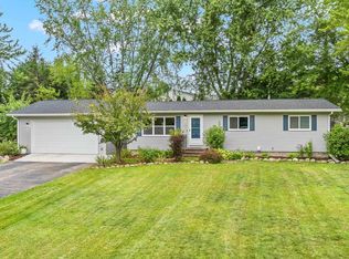 435 Circle Dr, Amherst, WI 54406