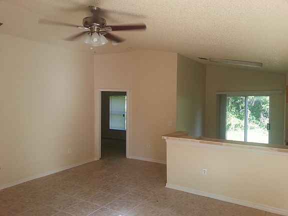 3rd image of 4949 Vista Lago Dr
