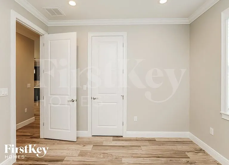 6702 Cocos Dr — Photo 7