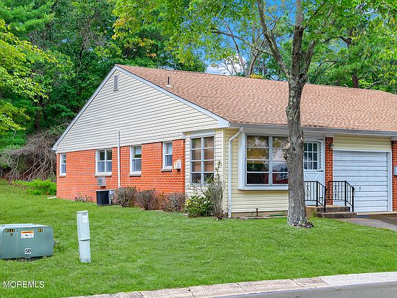 2nd image of 104A Conestoga Drive