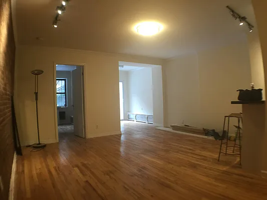 Rented by Francine Realty | media 11