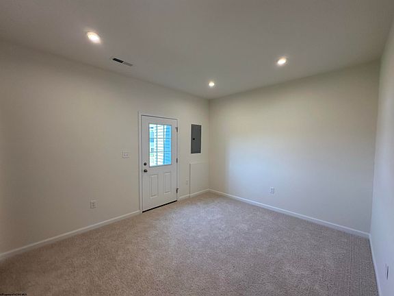 4th image of 731 Mulligan Ct