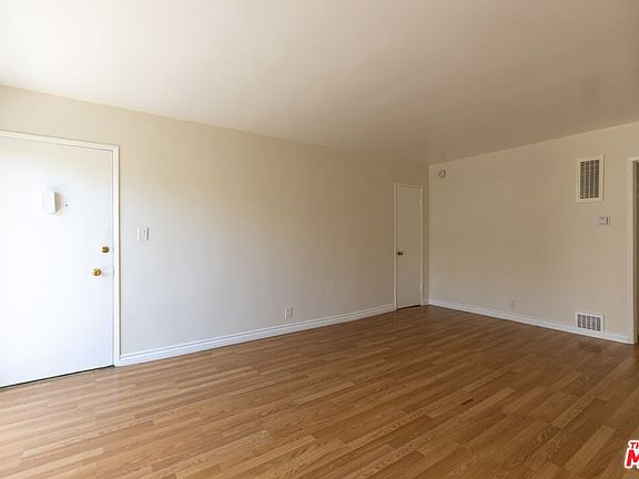 3rd image of 1338 14th St APT 104