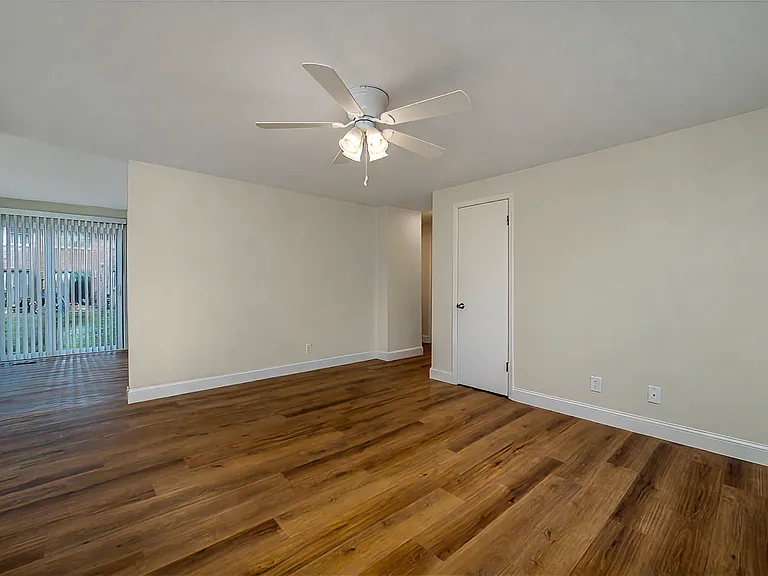 444 Greenville Hwy #F2 — Photo 7
