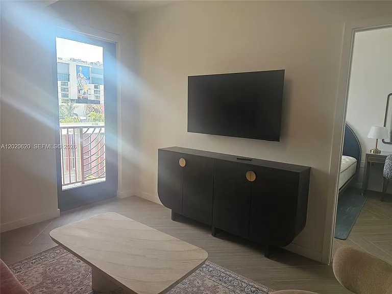 2700 N Miami Ave #610 — Photo 7