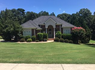 121 Sunningdale Dr, Winder, GA 30680