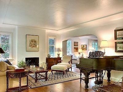 Formal Sitting Room