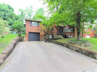 3055 Lydia St, Ashland, KY 41101