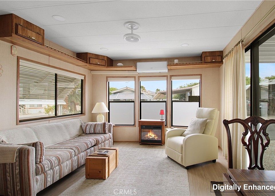 1st image of 70201 Aurora Rd #110