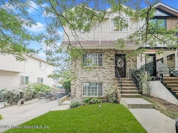 153 Graves St, Staten Island, NY 10314