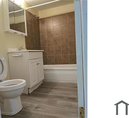 1116 Irving Ave #101 — Photo 6