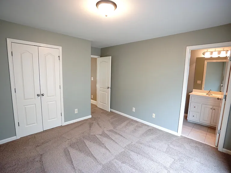 1868 Austins Pointe Dr — Photo 30