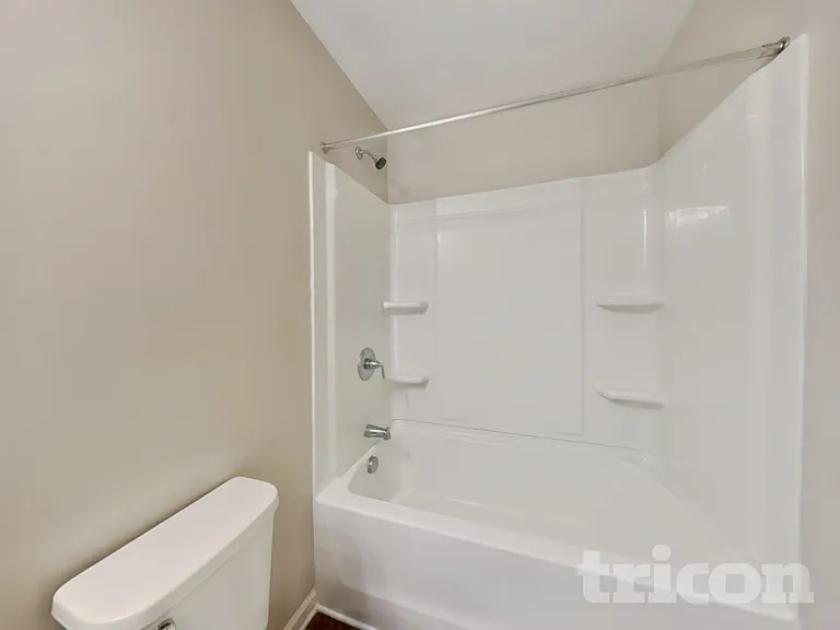 219 Plains Dr — Photo 13