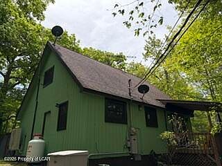 3rd image of 5 Fir Ln
