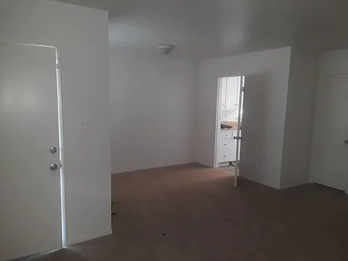 1503 E Avenue Q6 Photo 1
