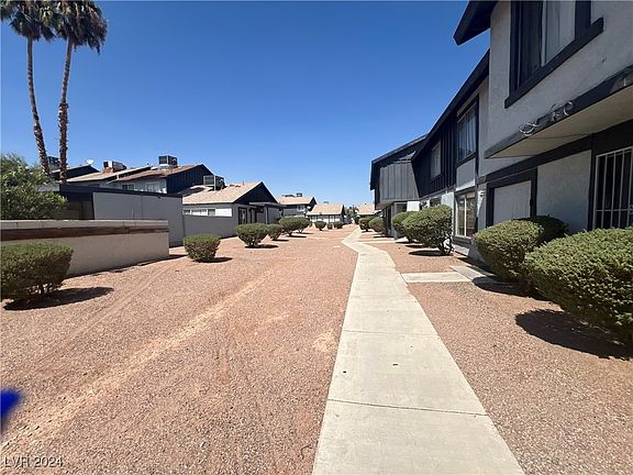 2nd image of 3900 Milford Pl