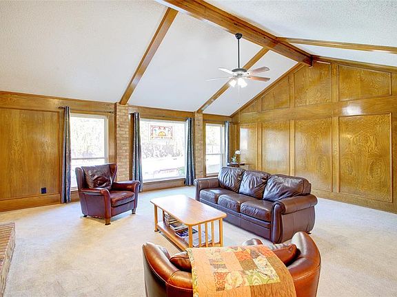 3rd image of 1373 Green Hills Ct