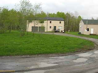 20 Lilac Dr, Clinton, ME 04927