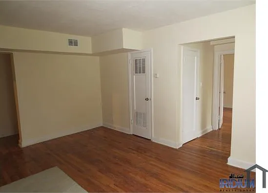 166 Chancellor Ave #4 — Photo 10