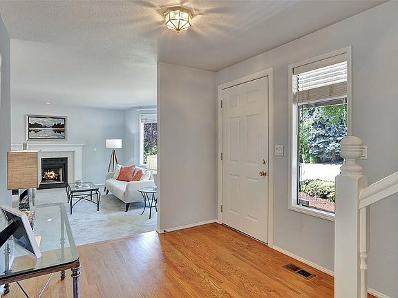 4th image of 18200 156th Ave SE