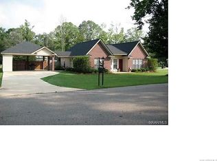 81 Oakleigh Dr, Wetumpka, AL 36092