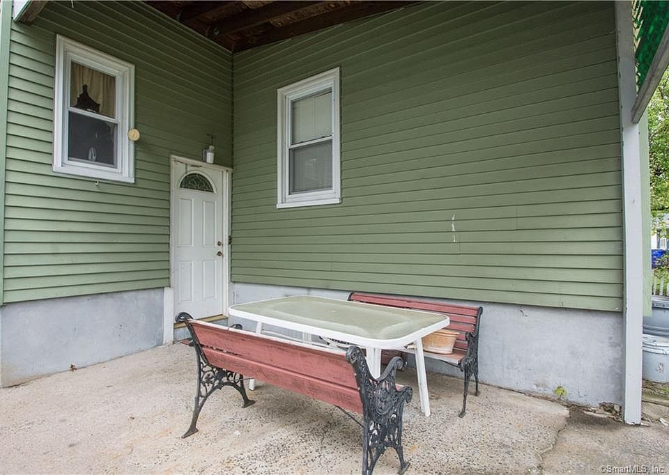 20 Avalon Rd West Hartford CT Zillow