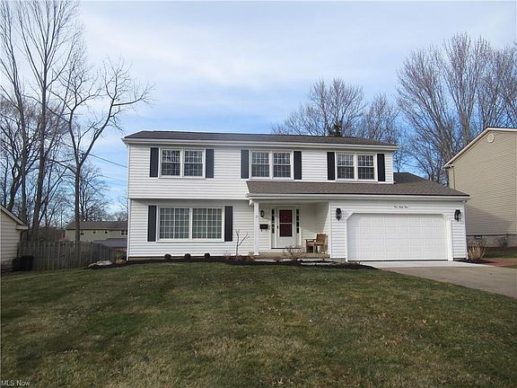2nd image of 164 Forest Garden Dr
