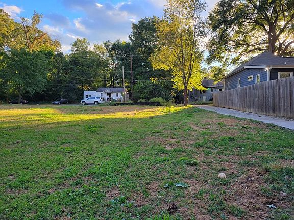 3rd image of 1652 Richmond Ave SE