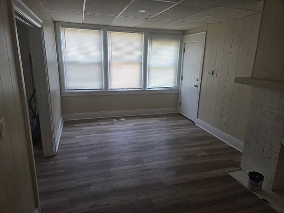 3rd image of 394 W Ferry St APT 4