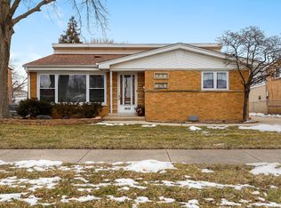 4012 W 106th Pl, Oak Lawn, IL