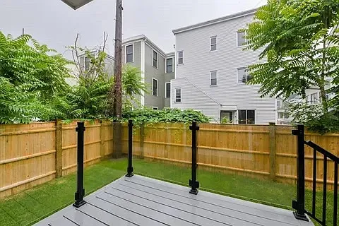 28 Berkshire St #1 — Photo 14