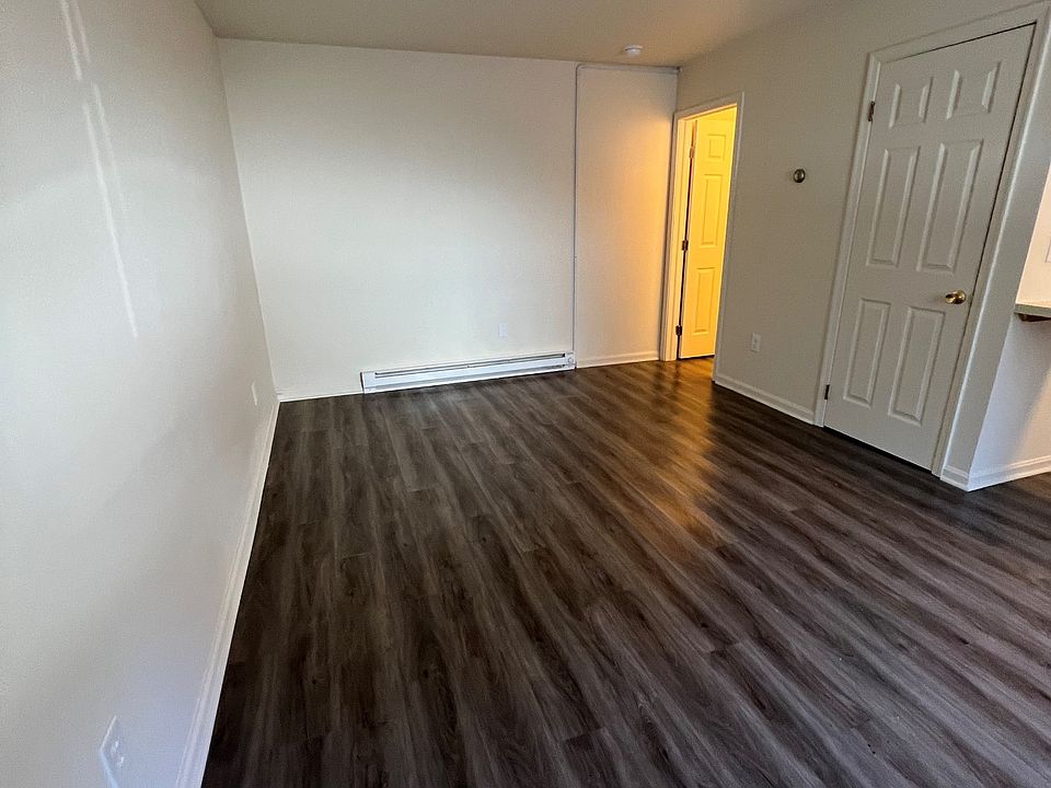 2nd image of 280-288 Penn St #3