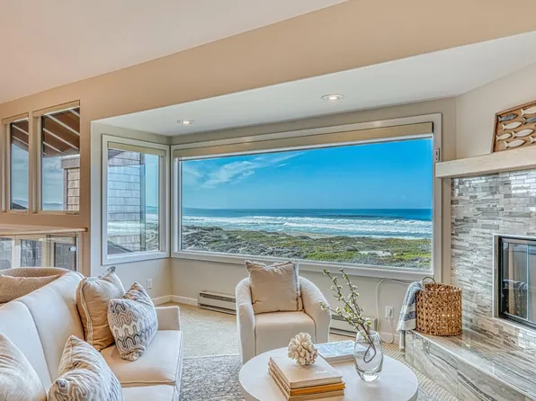 198 Monterey Dunes Way, Moss Landing, CA 95039