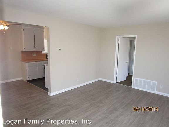 3rd image of 5827 Mildred St