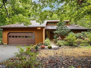 1176 W Mahogany Ln, Crownsville, MD 21032