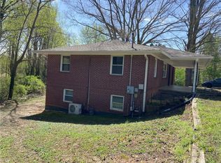 3120 Sardis Rd, Gainesville, GA 30506