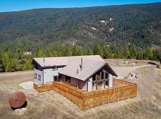 1500 Deep Hollow Rd, Mad River, CA 95552