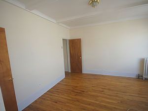 3rd image of 215 W 90th St APT 6D